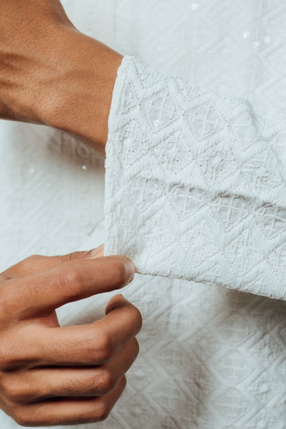 Safaid-e-Noor Kurta with pajama